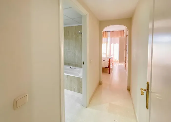 En Patios De Santa Maria Golf *