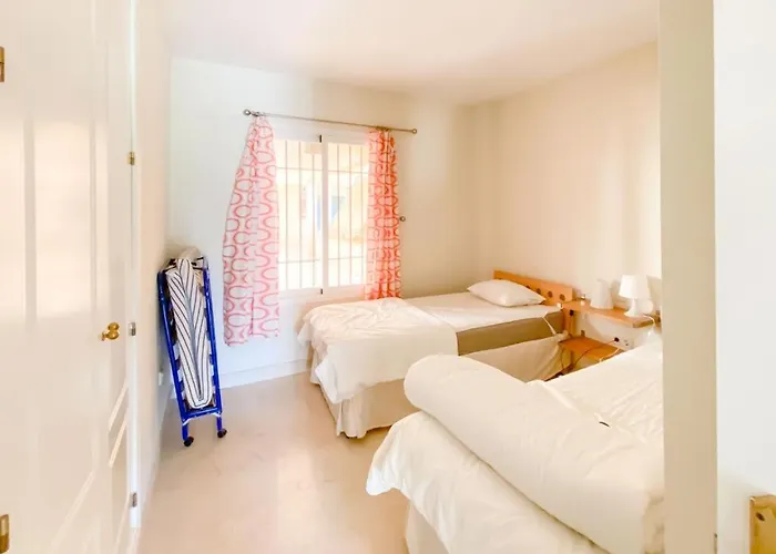 En Patios De Santa Maria Golf *