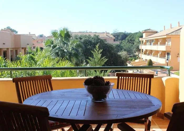 En Patios De Santa Maria Golf