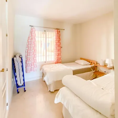 En Patios De Santa Maria Golf *