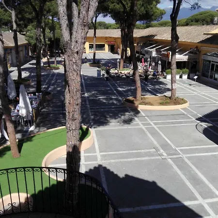 En Patios De Santa Maria Golf Marbella